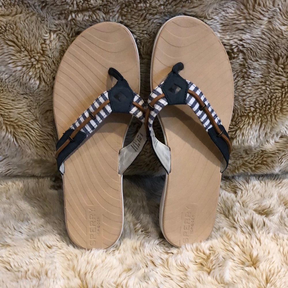 Sperry Flip Flops
